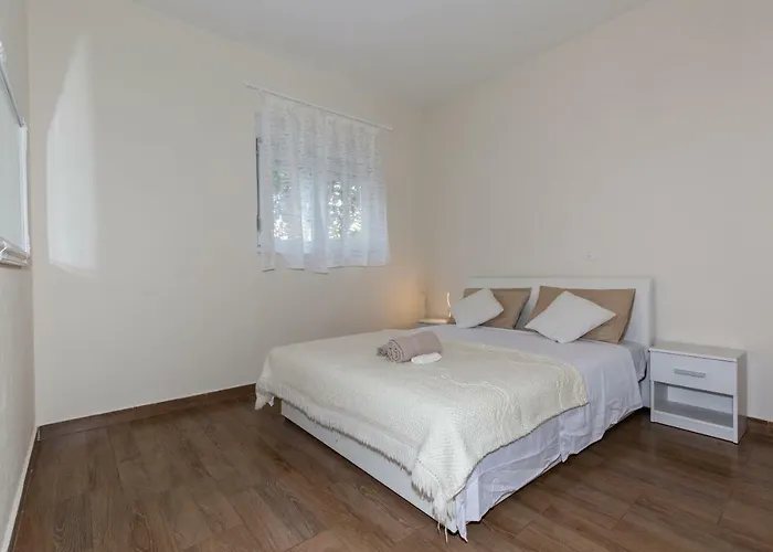 Memories Apartment